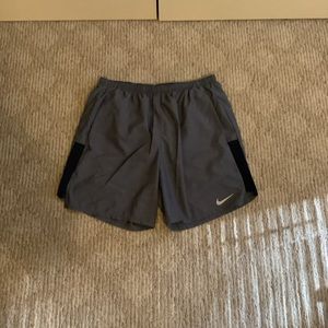 Nike Men’s Challenger Brief-lined Running Shorts